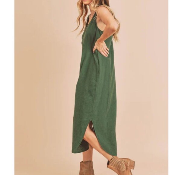 Aemi + Co Casual Straight Dress Slit Hem Sleeveless Daisy Dress Size Large - Picture 1 of 8